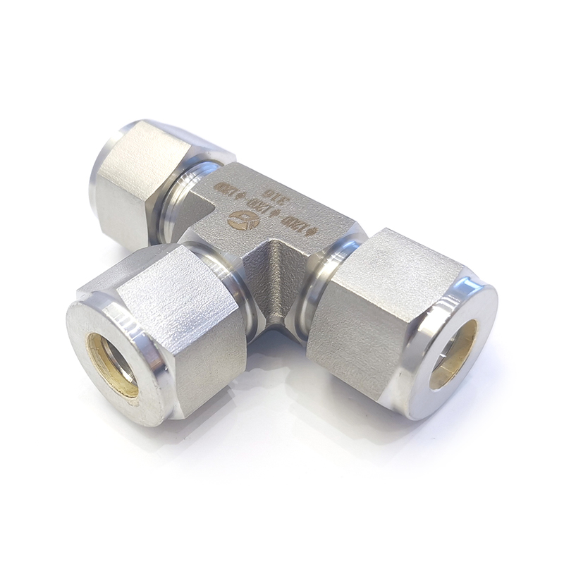 双卡套三通中间接头